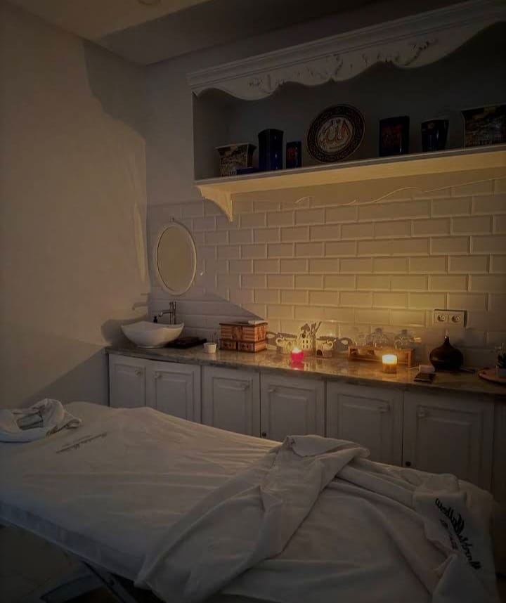 Massage aux Pierres Chaudes